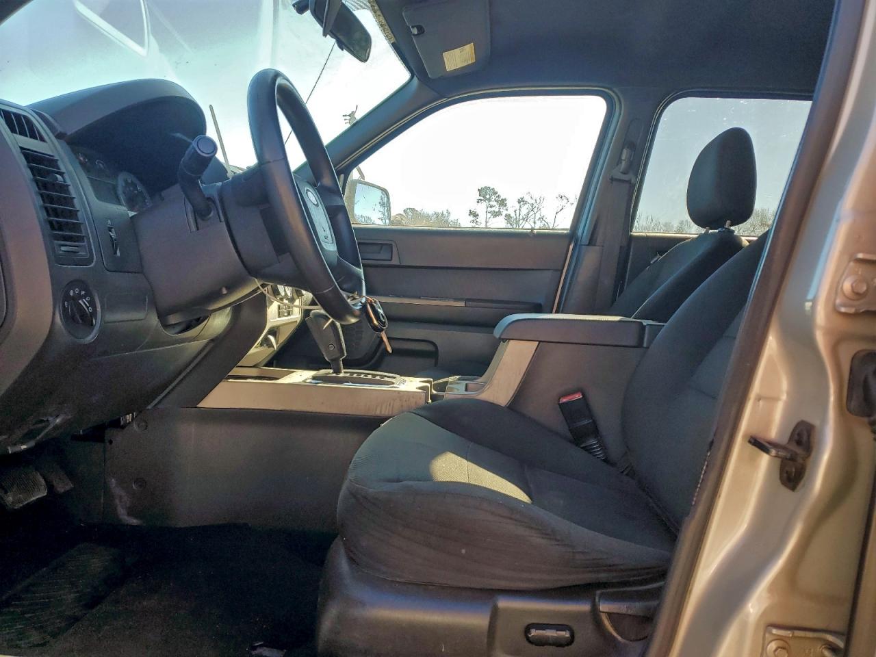 2008 FORD ESCAPE XLT photo 7