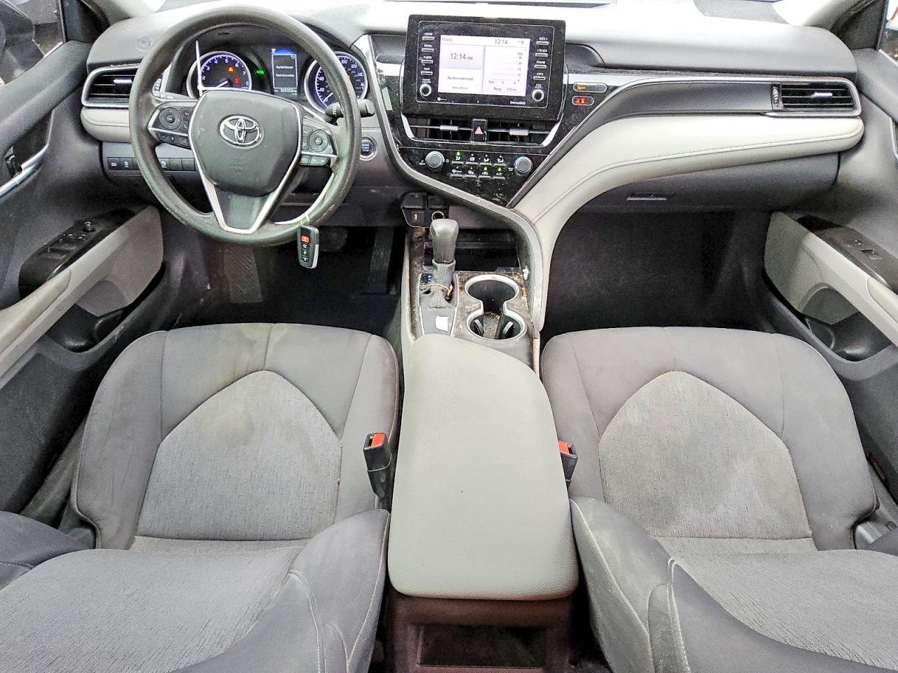 2021 TOYOTA CAMRY LE photo 8
