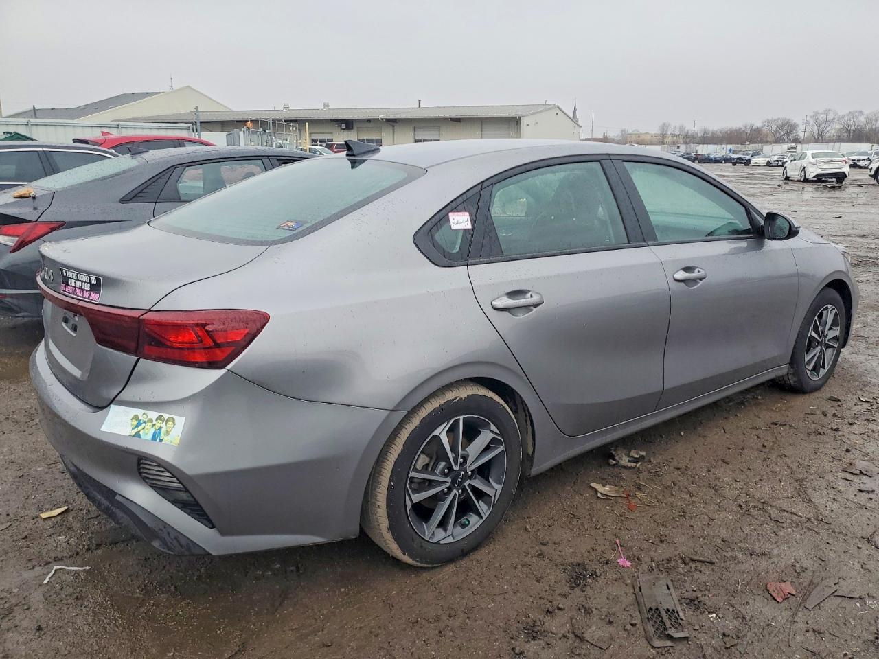 2024 KIA FORTE LX photo 5