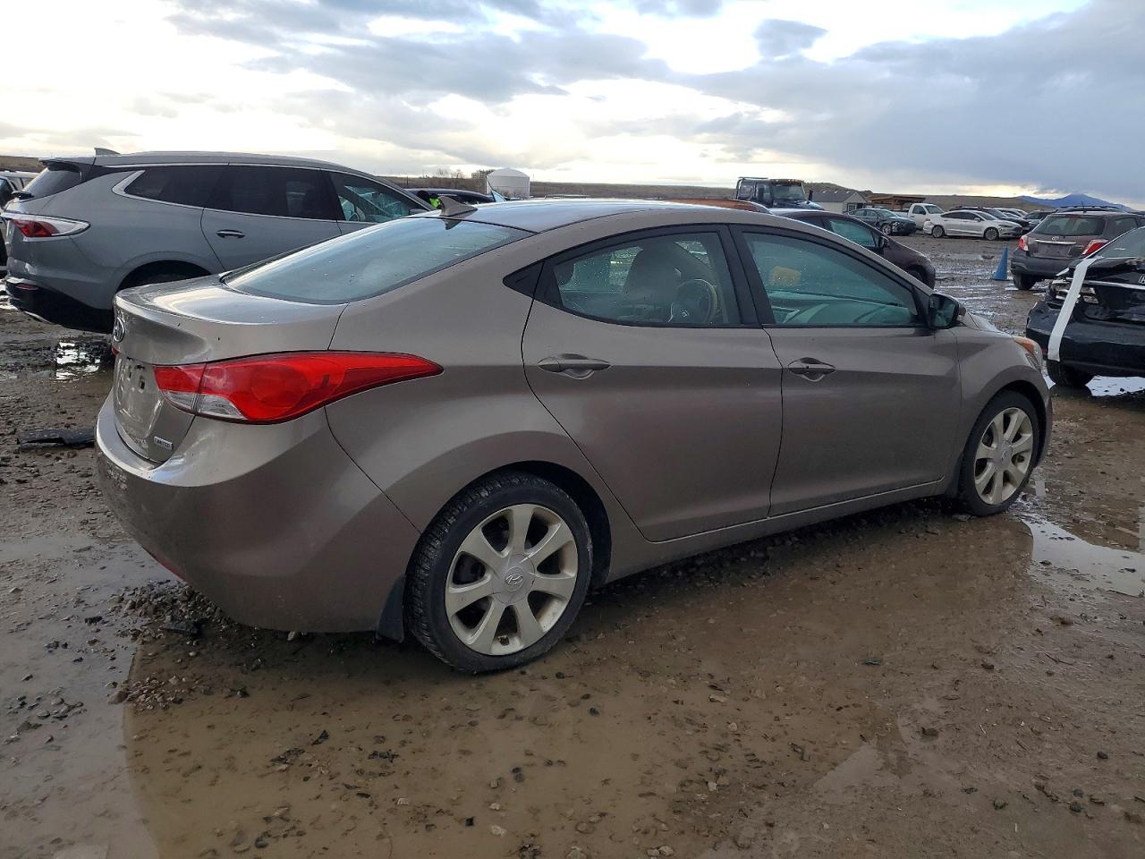 2012 HYUNDAI ELANTRA GLS photo 3