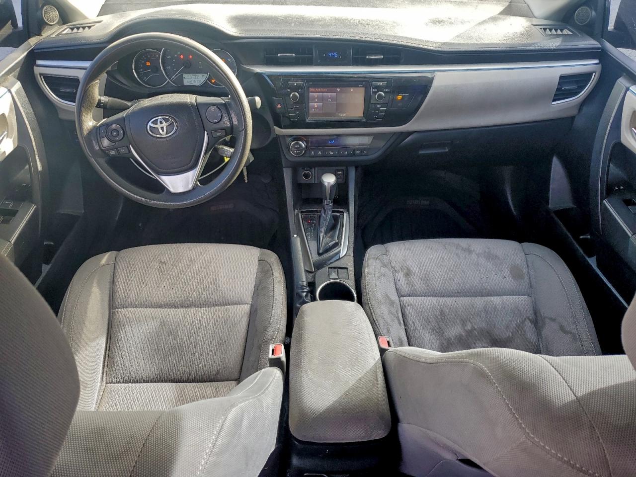 2014 TOYOTA COROLLA L photo 8