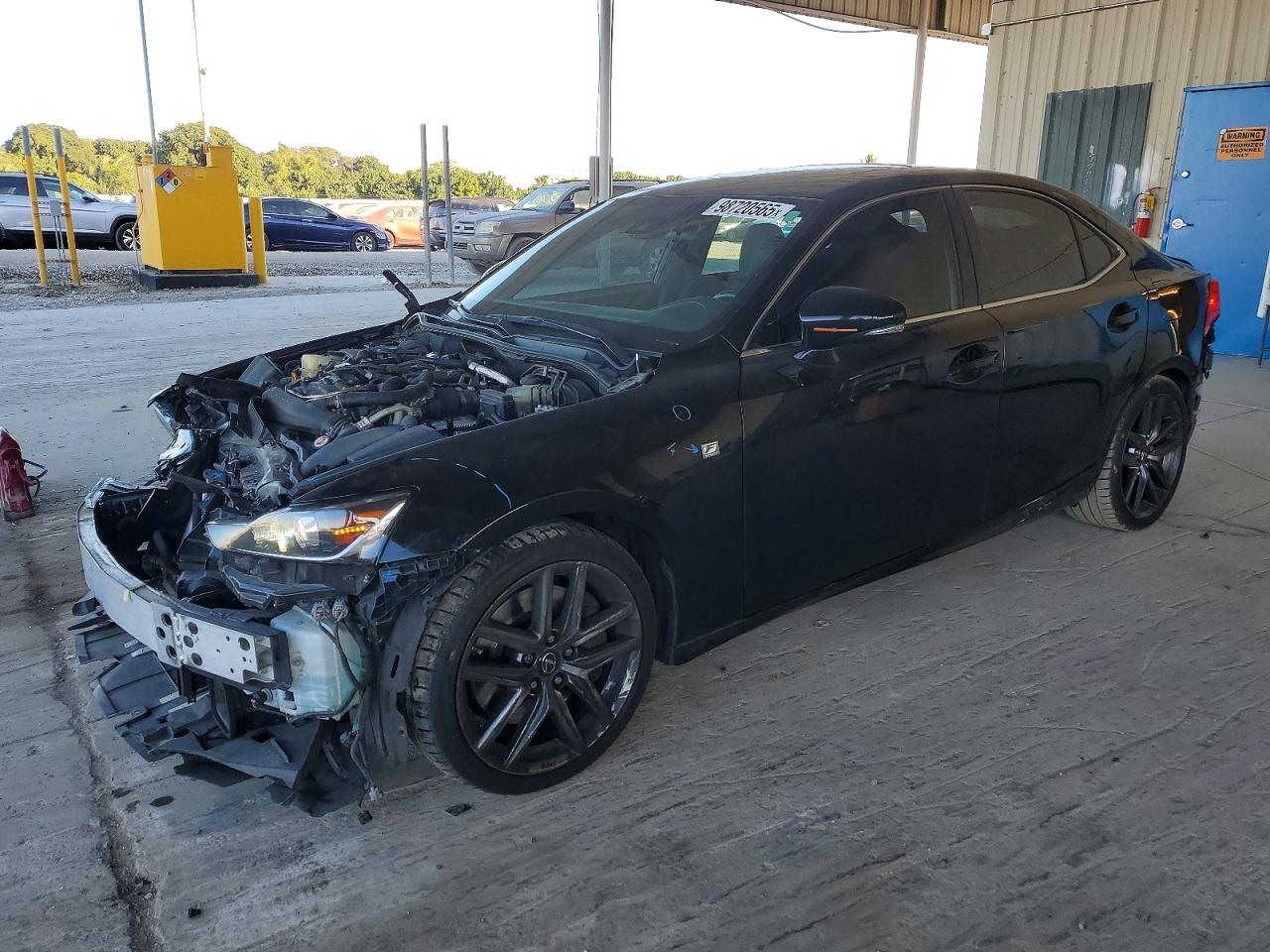 2018 LEXUS IS
