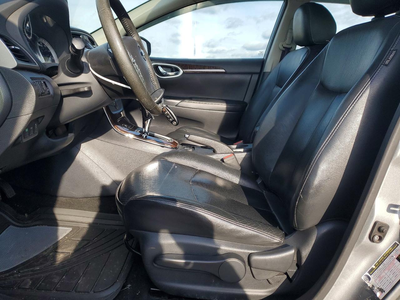 2014 NISSAN SENTRA S photo 7