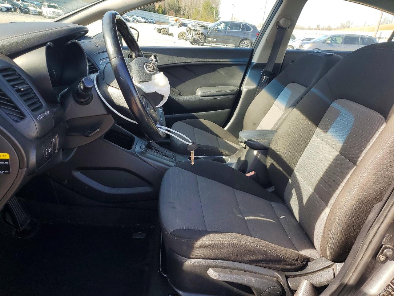 2015 KIA FORTE EX photo 7