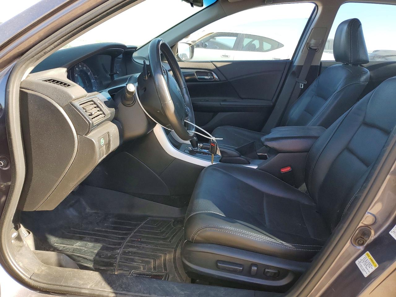 2015 HONDA ACCORD SPORT photo 7