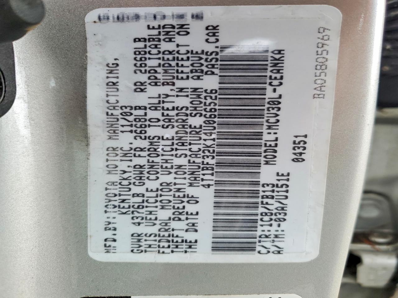 2004 TOYOTA CAMRY LE photo 12