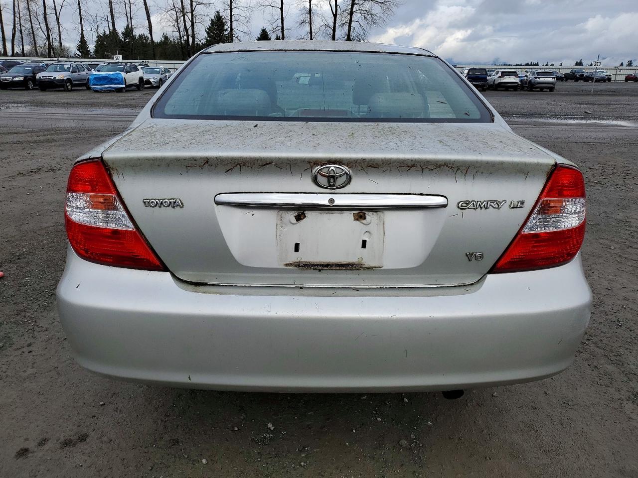 2004 TOYOTA CAMRY LE photo 6