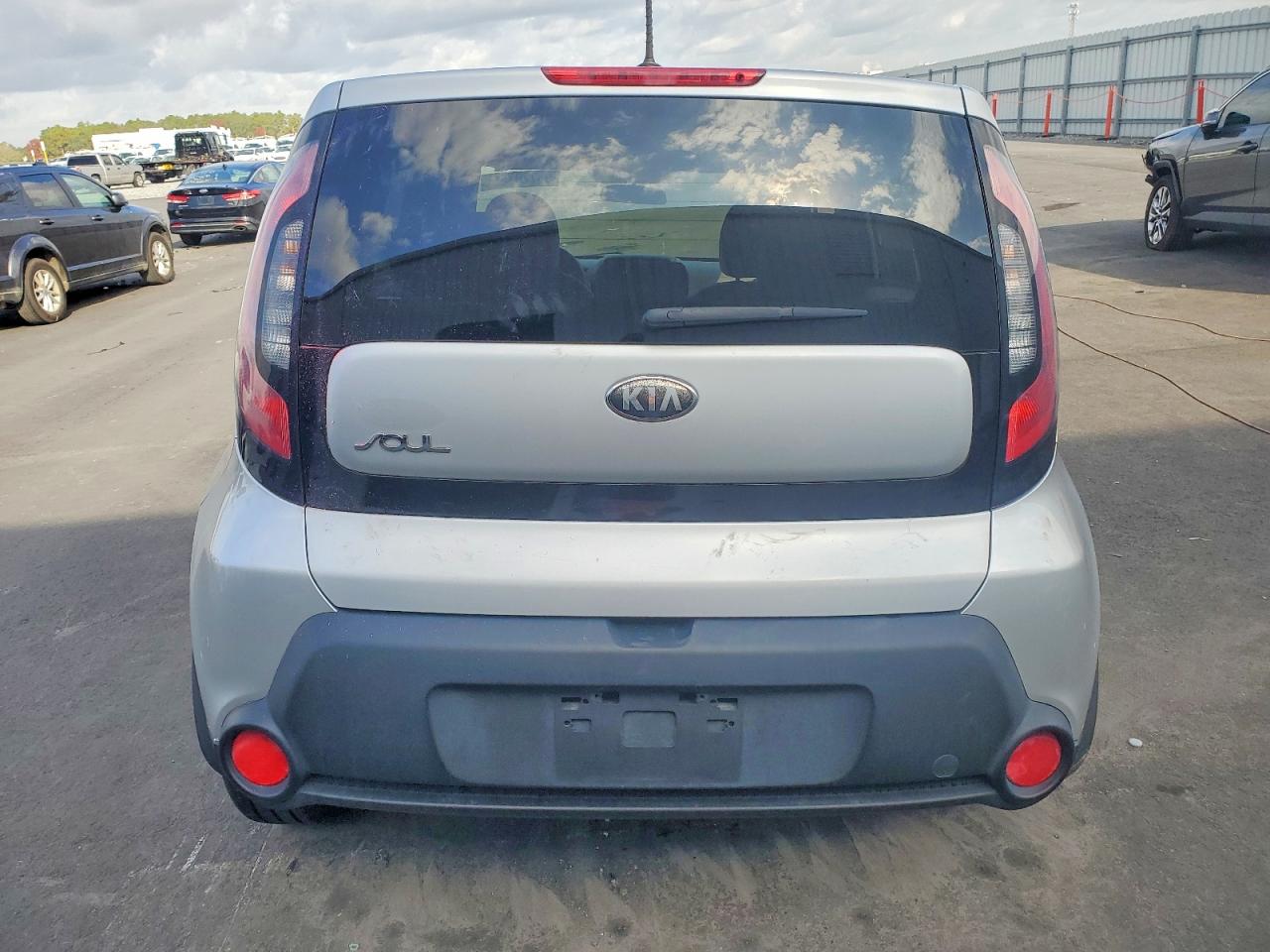 2014 KIA SOUL photo 6