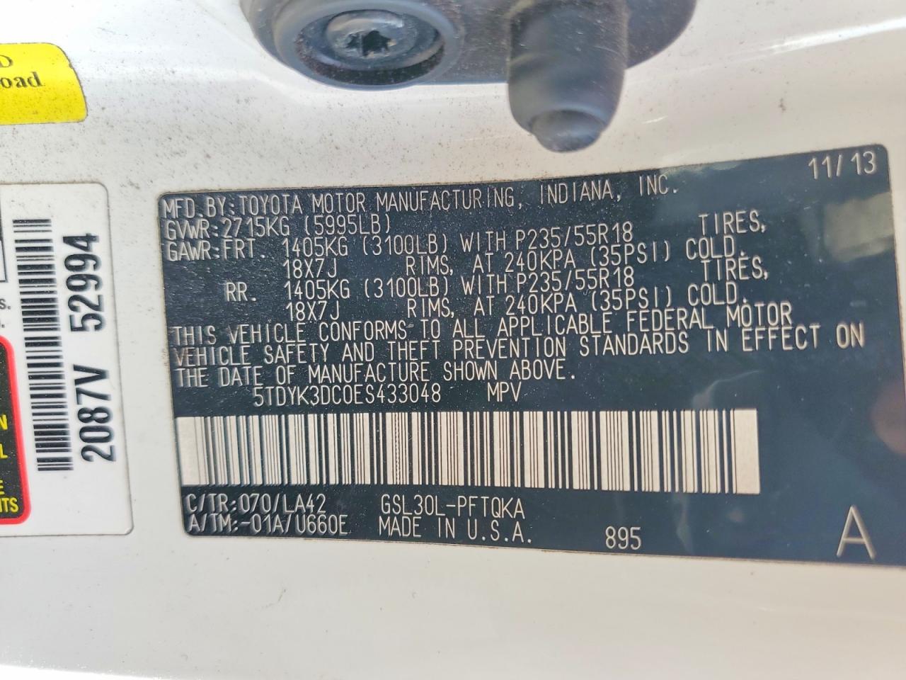 2014 TOYOTA SIENNA XLE photo 13