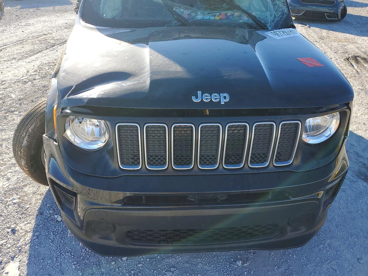 2023 JEEP RENEGADE LATITUDE photo 11