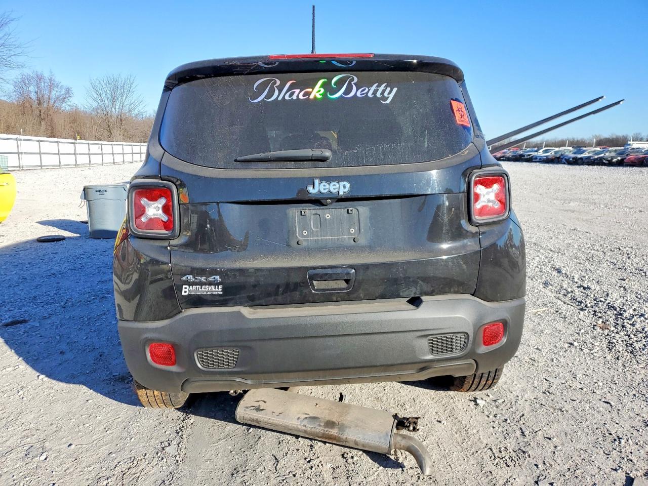 2023 JEEP RENEGADE LATITUDE photo 6