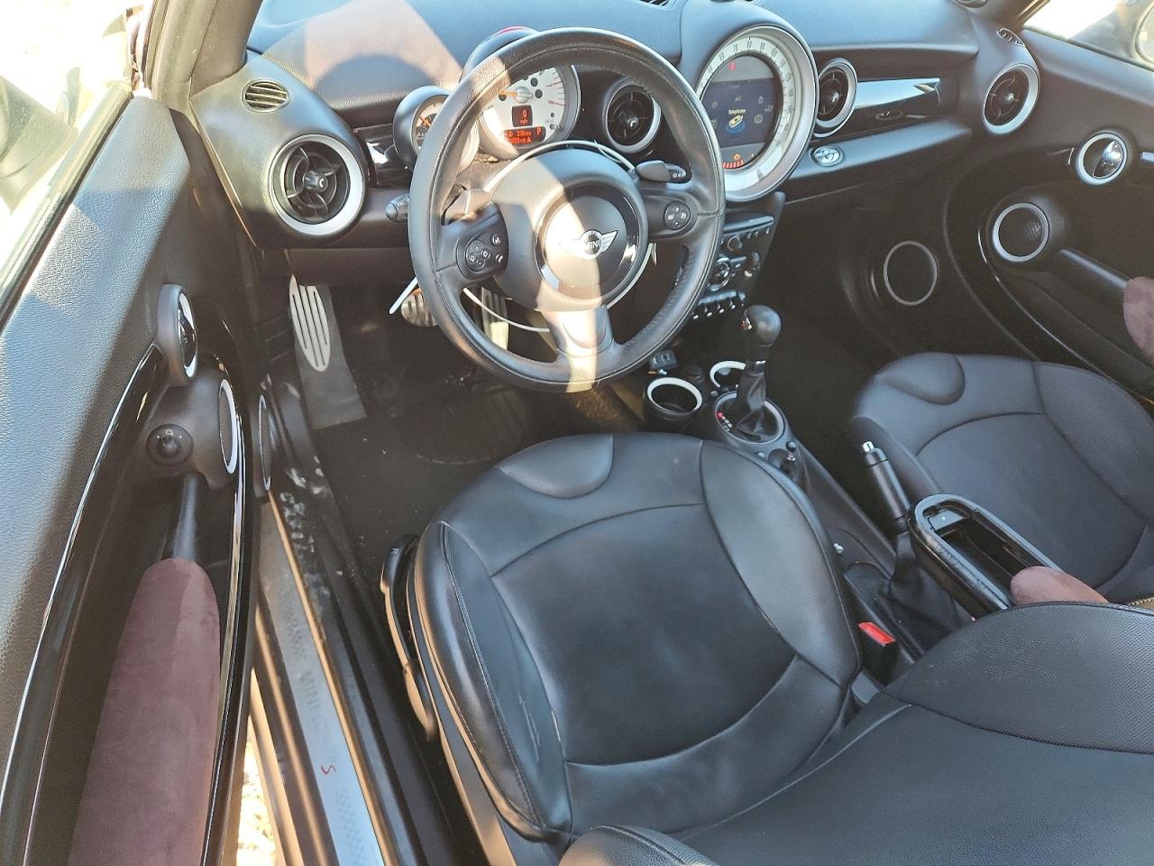 2014 MINI COOPER S photo 8