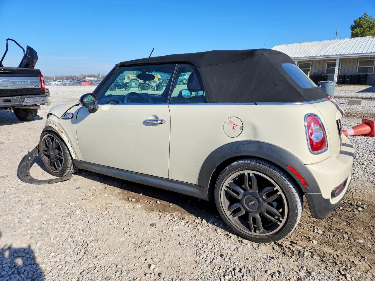 2014 MINI COOPER S photo 2