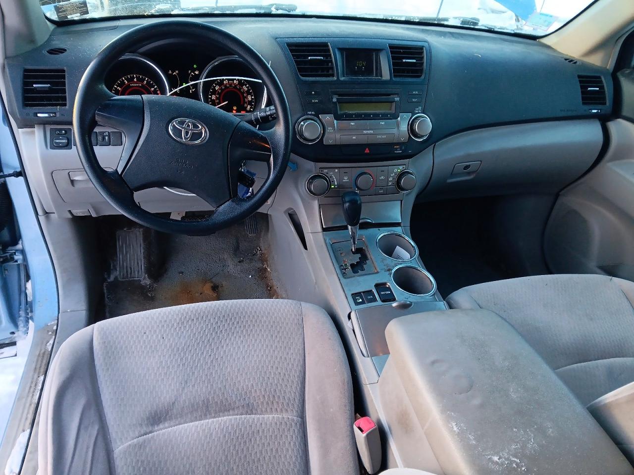 2009 TOYOTA HIGHLANDER photo 8