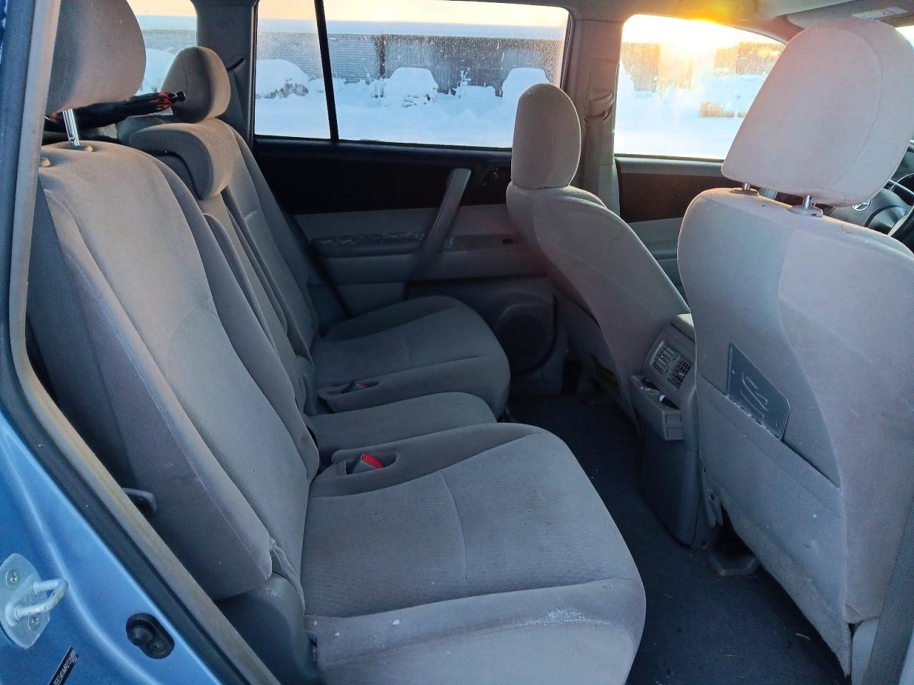 2009 TOYOTA HIGHLANDER photo 10