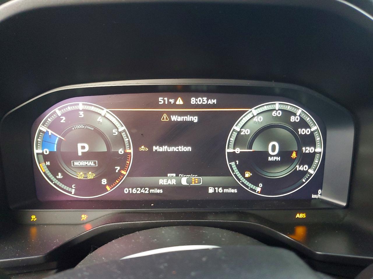 2024 MITSUBISHI OUTLANDER SE photo 9