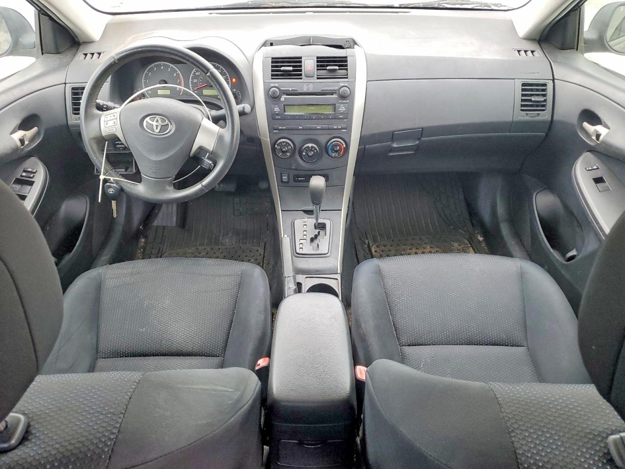 2009 TOYOTA COROLLA BASE photo 8