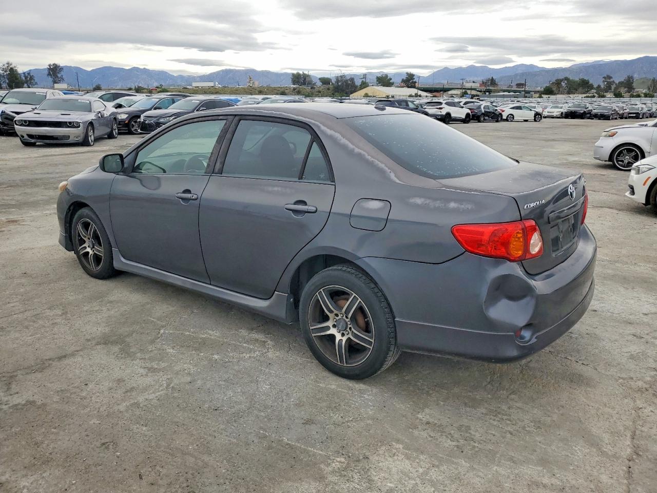 2009 TOYOTA COROLLA BASE photo 2