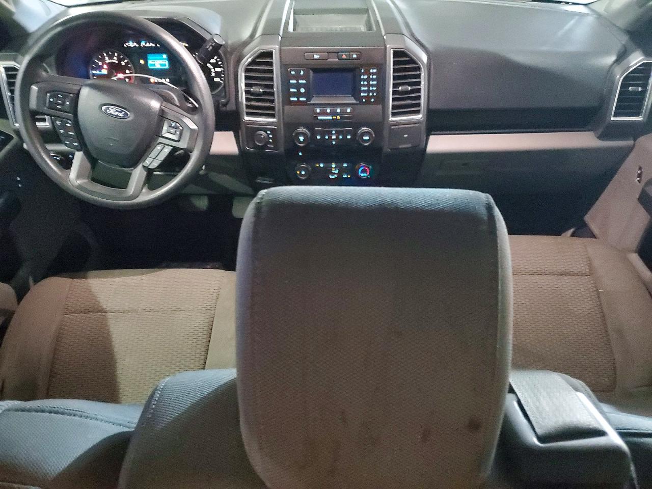 2017 FORD F150 SUPERCREW photo 8