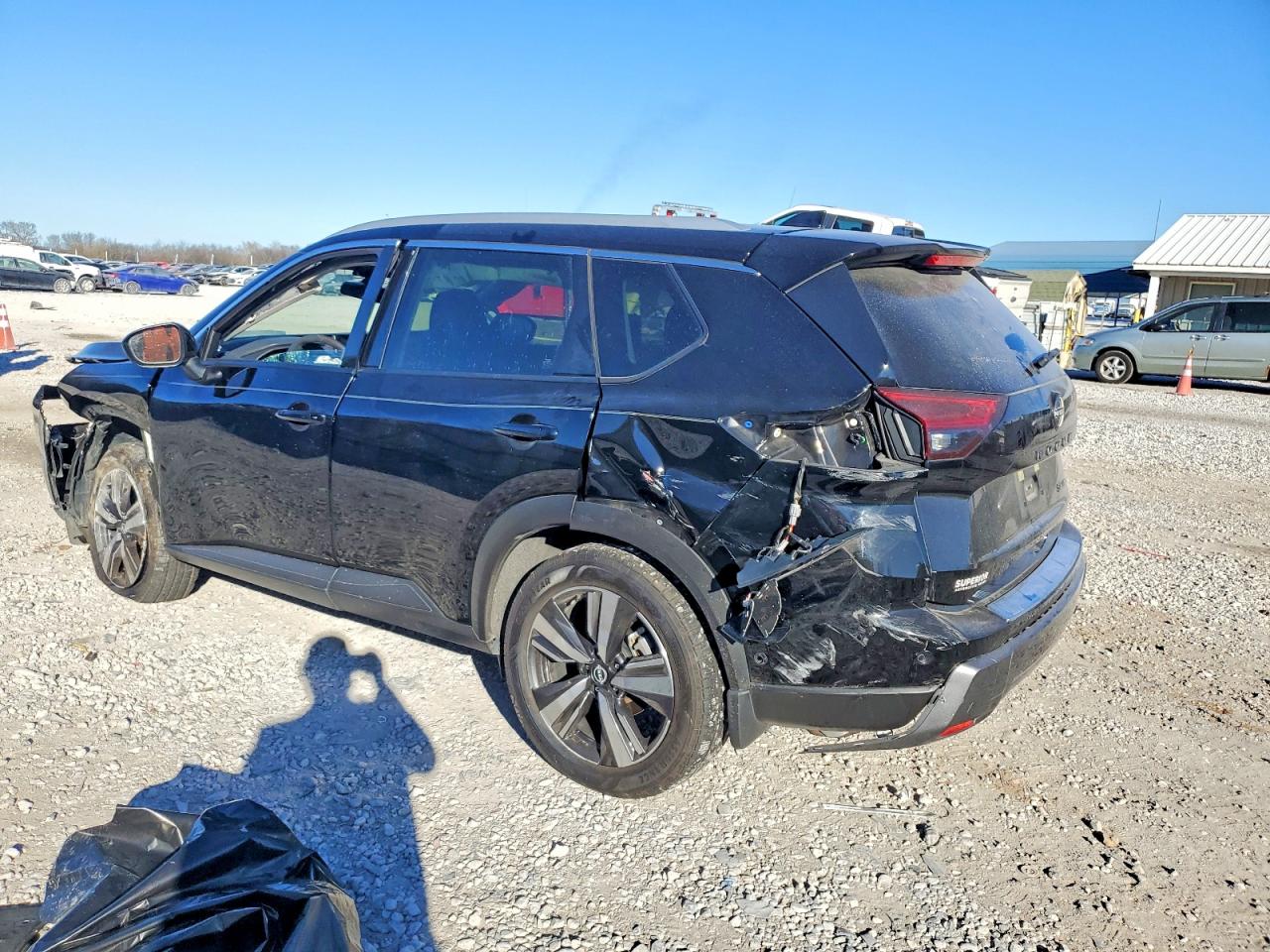 2024 NISSAN ROGUE SL photo 3