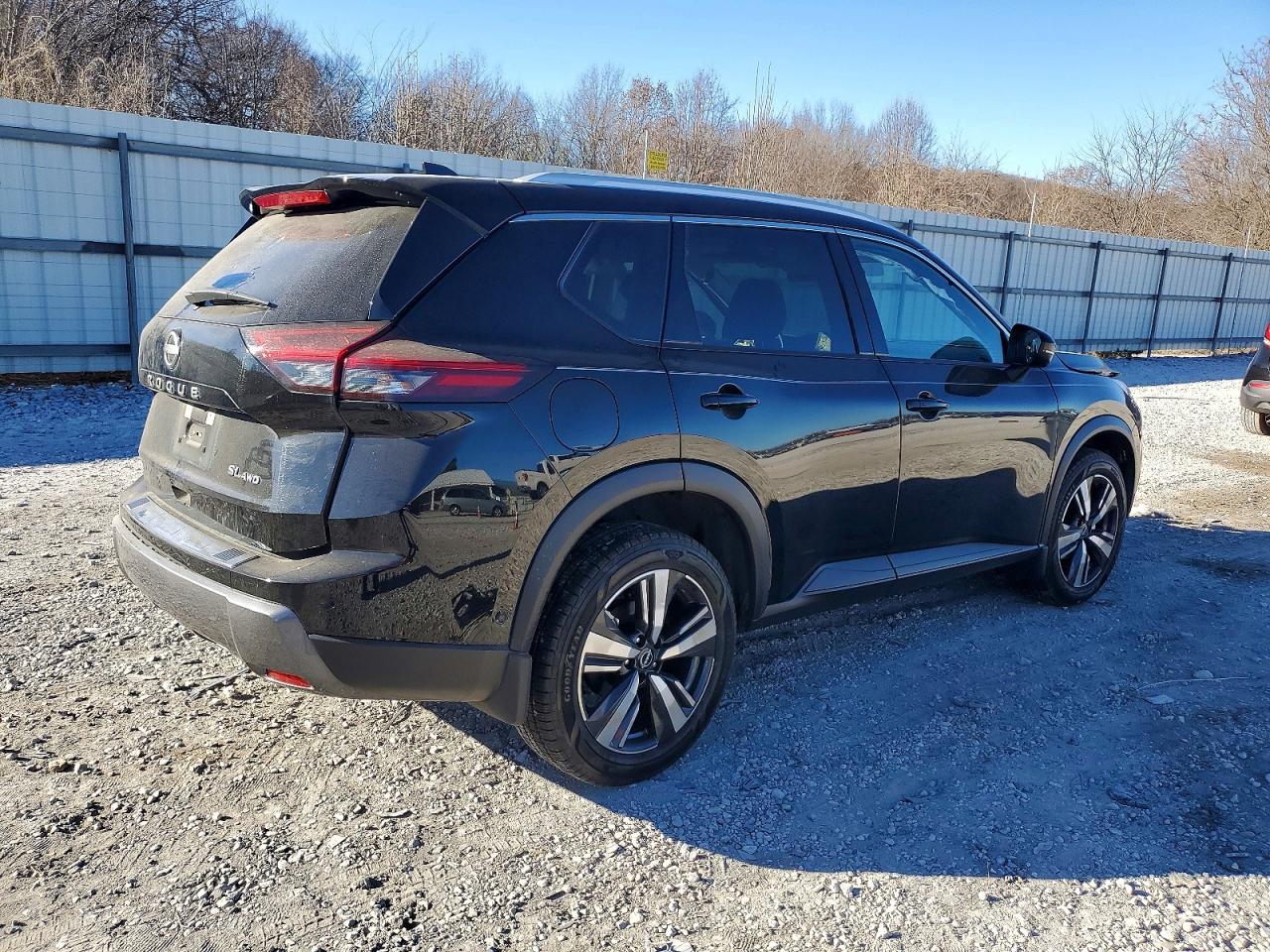 2024 NISSAN ROGUE SL photo 5