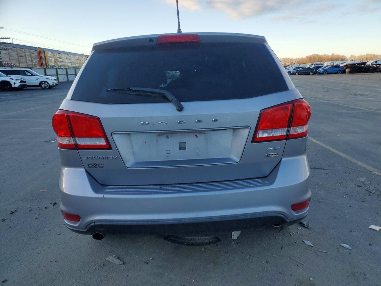 2018 DODGE JOURNEY photo 6