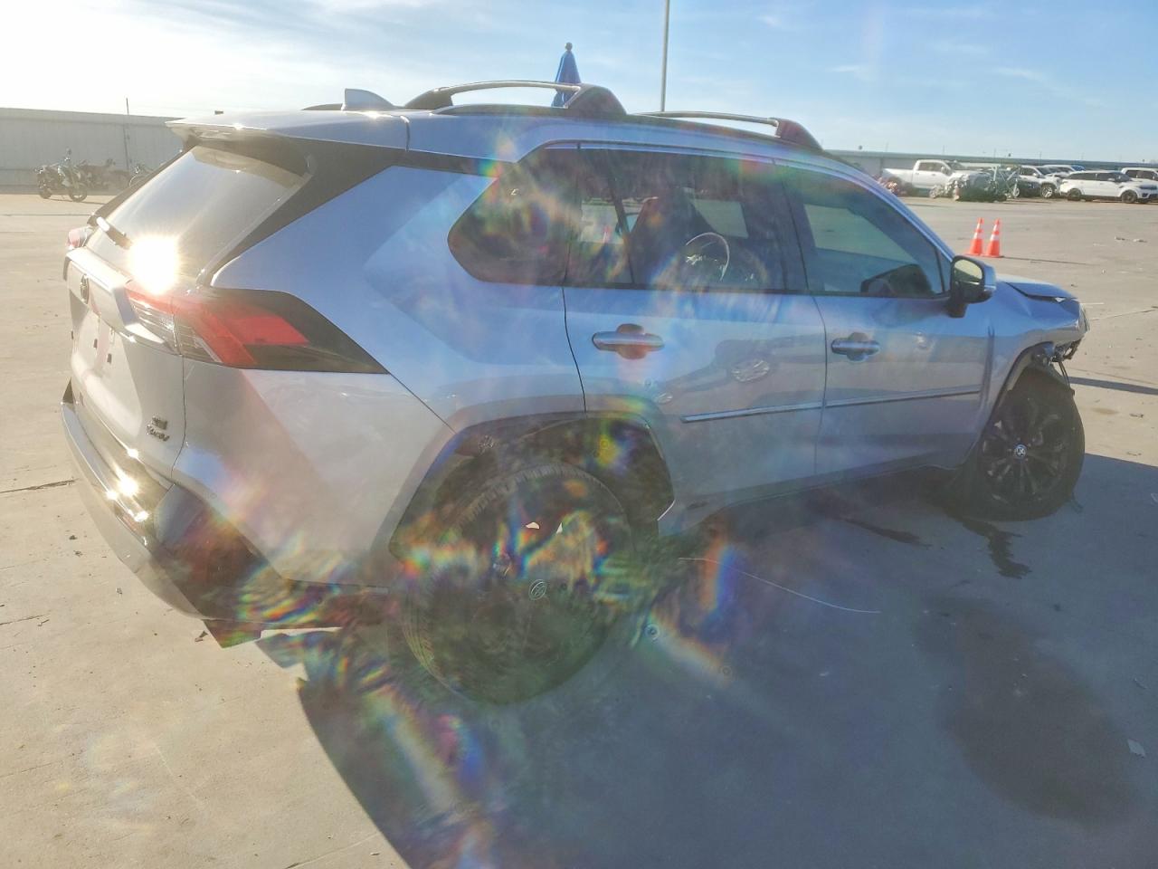 2025 TOYOTA RAV4 SE photo 3
