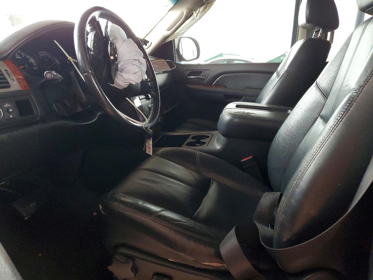 2009 CHEVROLET SUBURBAN C1500 LT photo 7