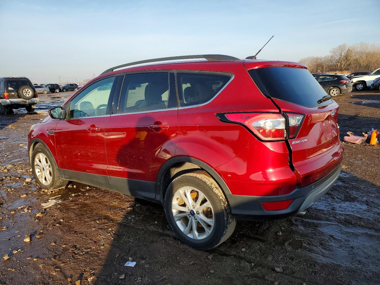 2018 FORD ESCAPE SE photo 2