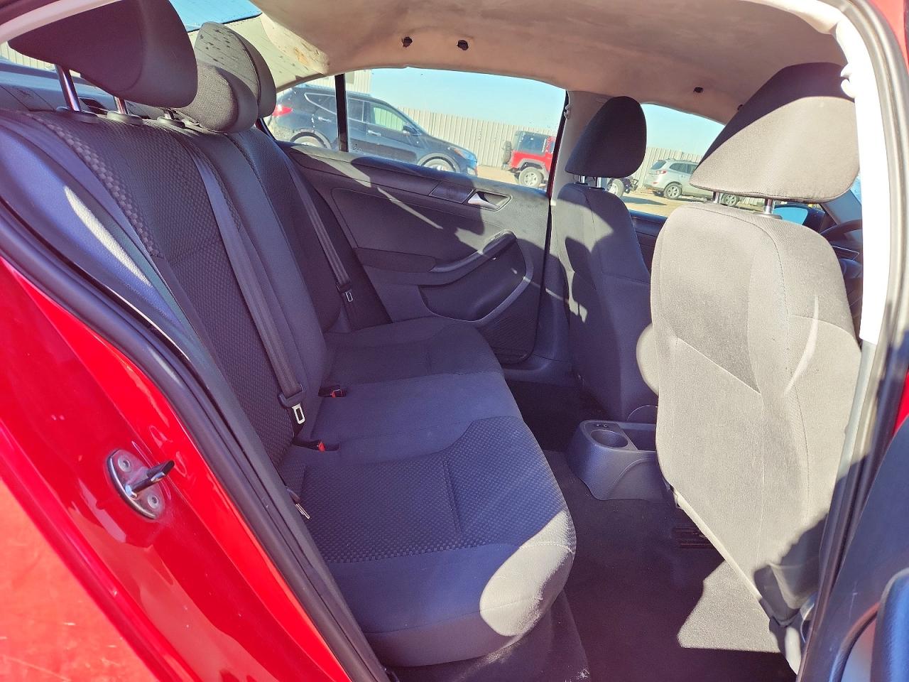 2012 VOLKSWAGEN JETTA BASE photo 10