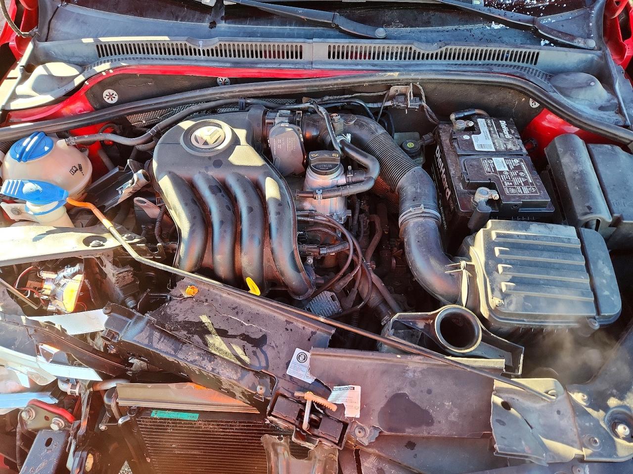 2012 VOLKSWAGEN JETTA BASE photo 11