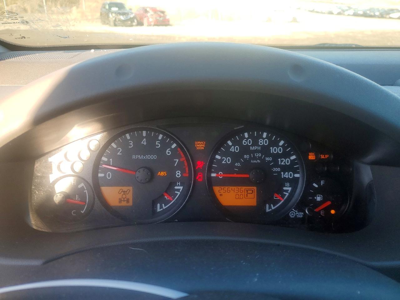 2011 NISSAN XTERRA photo 9