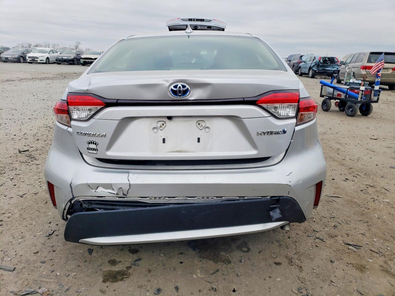 2022 TOYOTA COROLLA LE photo 6