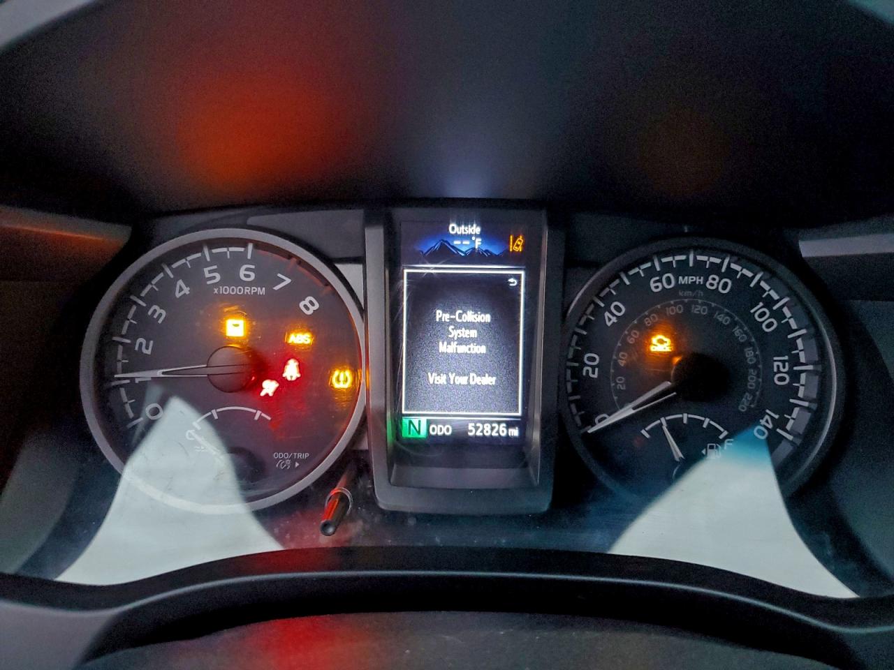 2019 TOYOTA TACOMA DOUBLE CAB photo 9