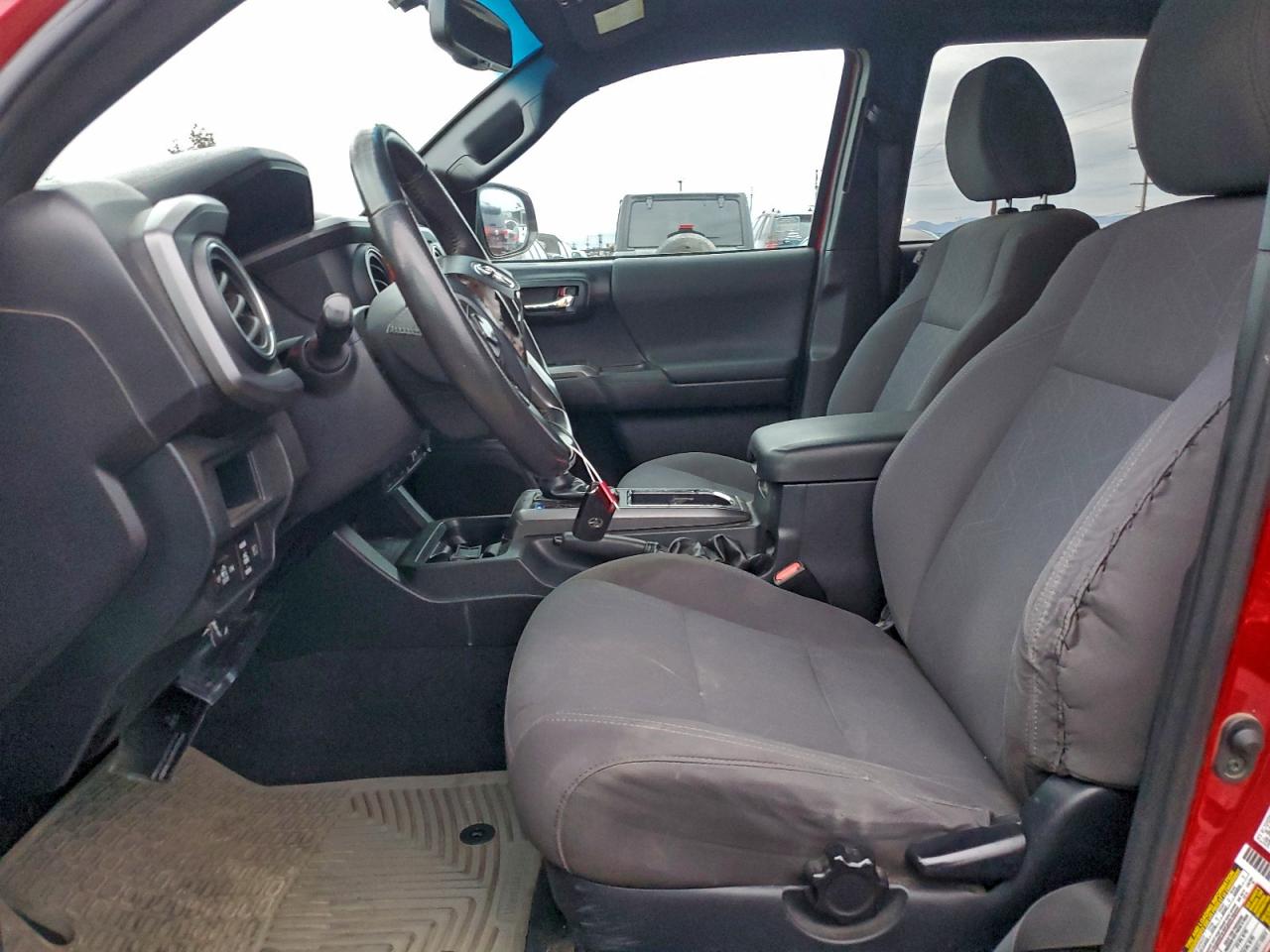 2019 TOYOTA TACOMA DOUBLE CAB photo 7