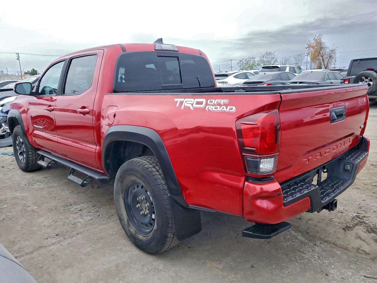 2019 TOYOTA TACOMA DOUBLE CAB photo 2
