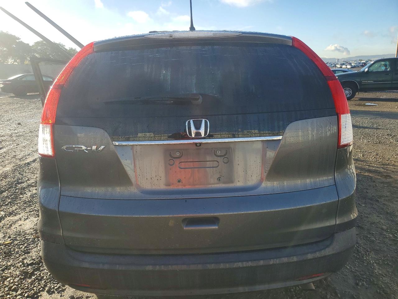 2014 HONDA CR-V LX photo 6