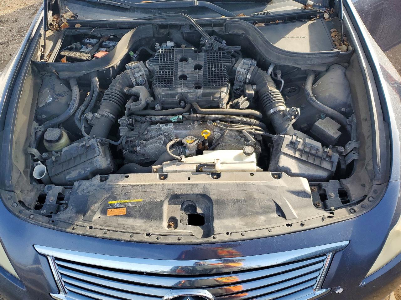2010 INFINITI G37 photo 11