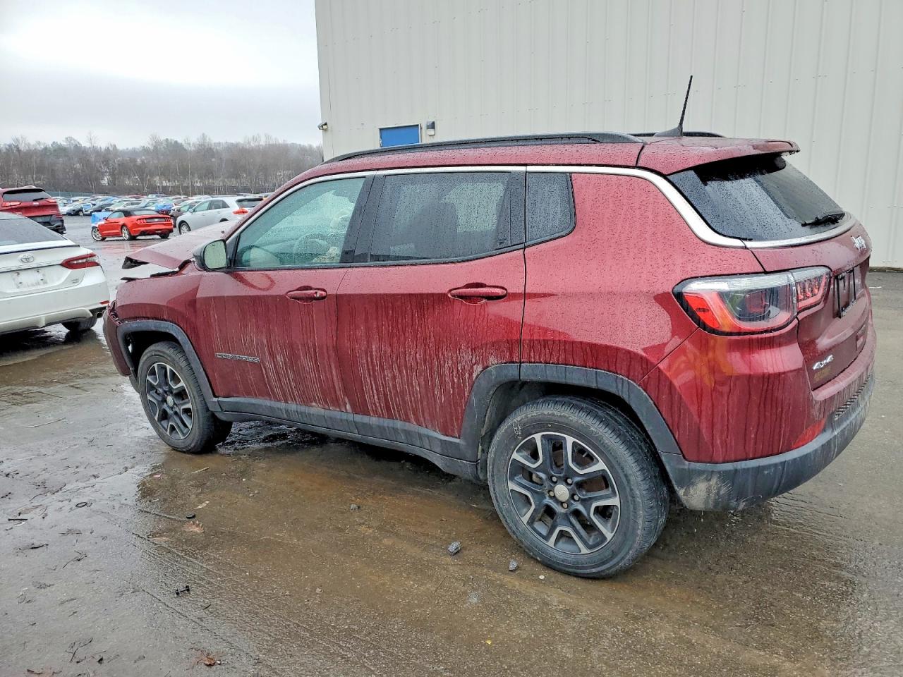 2022 JEEP COMPASS LATITUDE photo 2