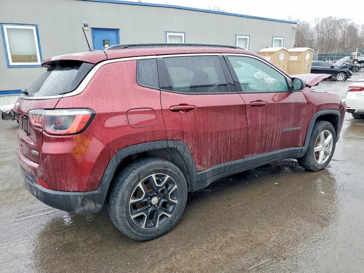 2022 JEEP COMPASS LATITUDE photo 3