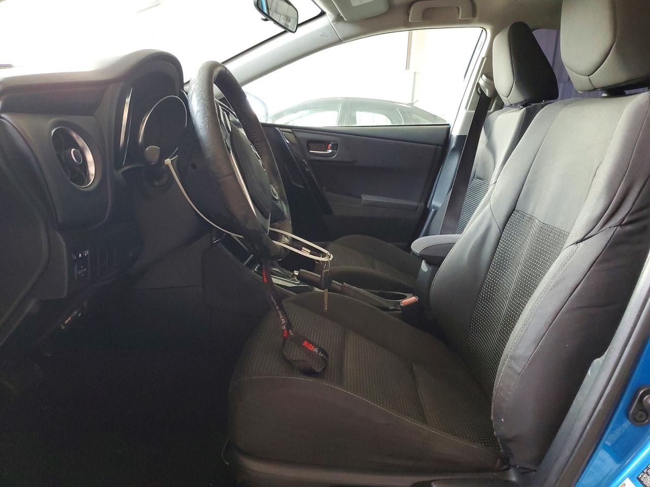 2016 TOYOTA SCION photo 13