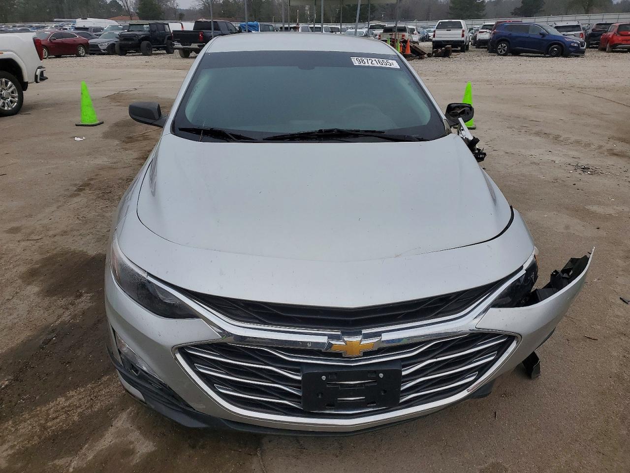2020 CHEVROLET MALIBU LS photo 5