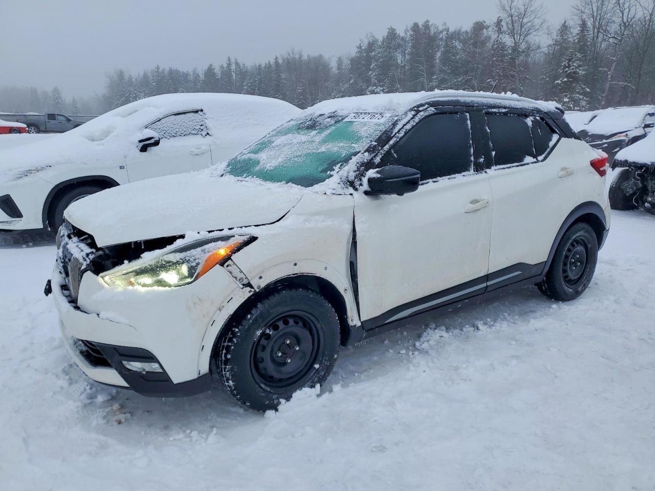 2020 NISSAN KICKS