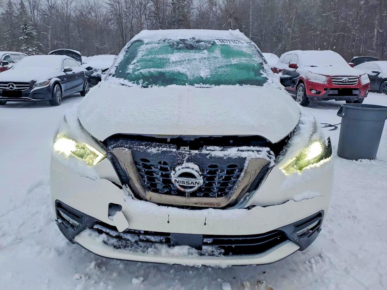 2020 NISSAN KICKS SR photo 5