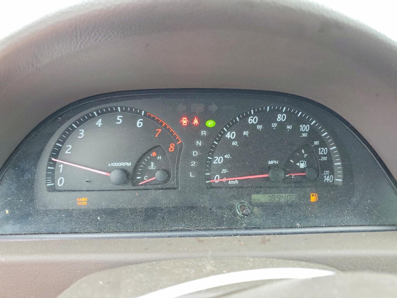 2004 TOYOTA CAMRY photo 9