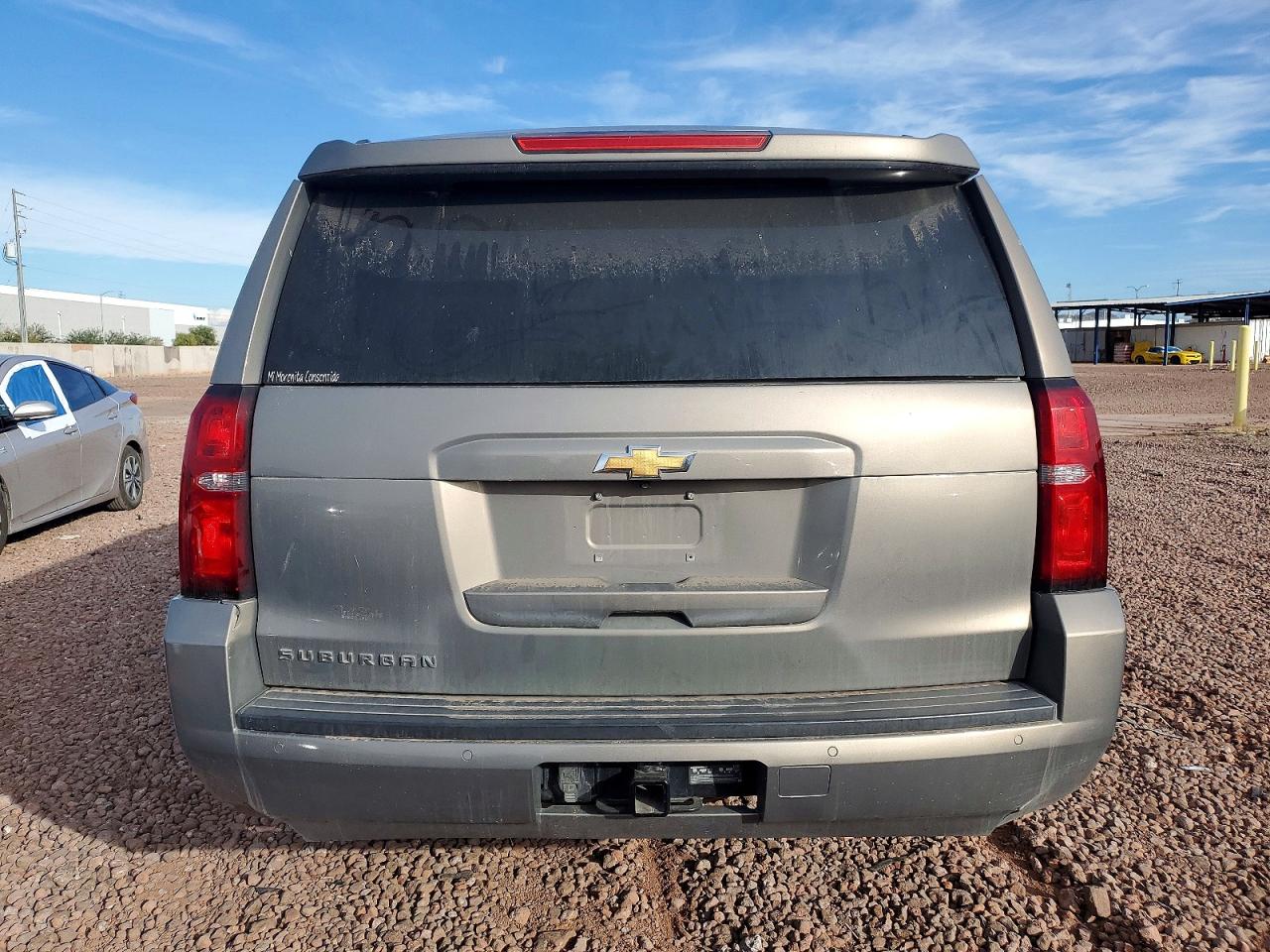 2018 CHEVROLET SUBURBAN C1500 LT photo 6
