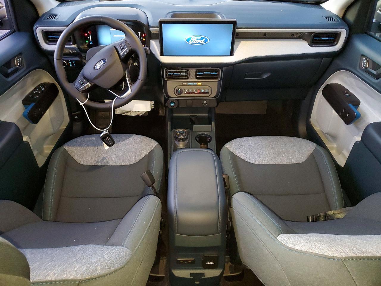 2025 FORD MAVERICK XLT photo 8