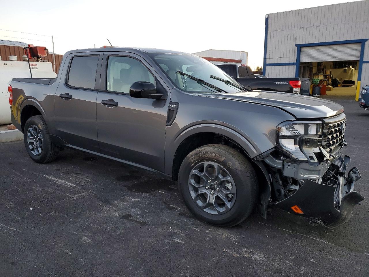2025 FORD MAVERICK XLT photo 4