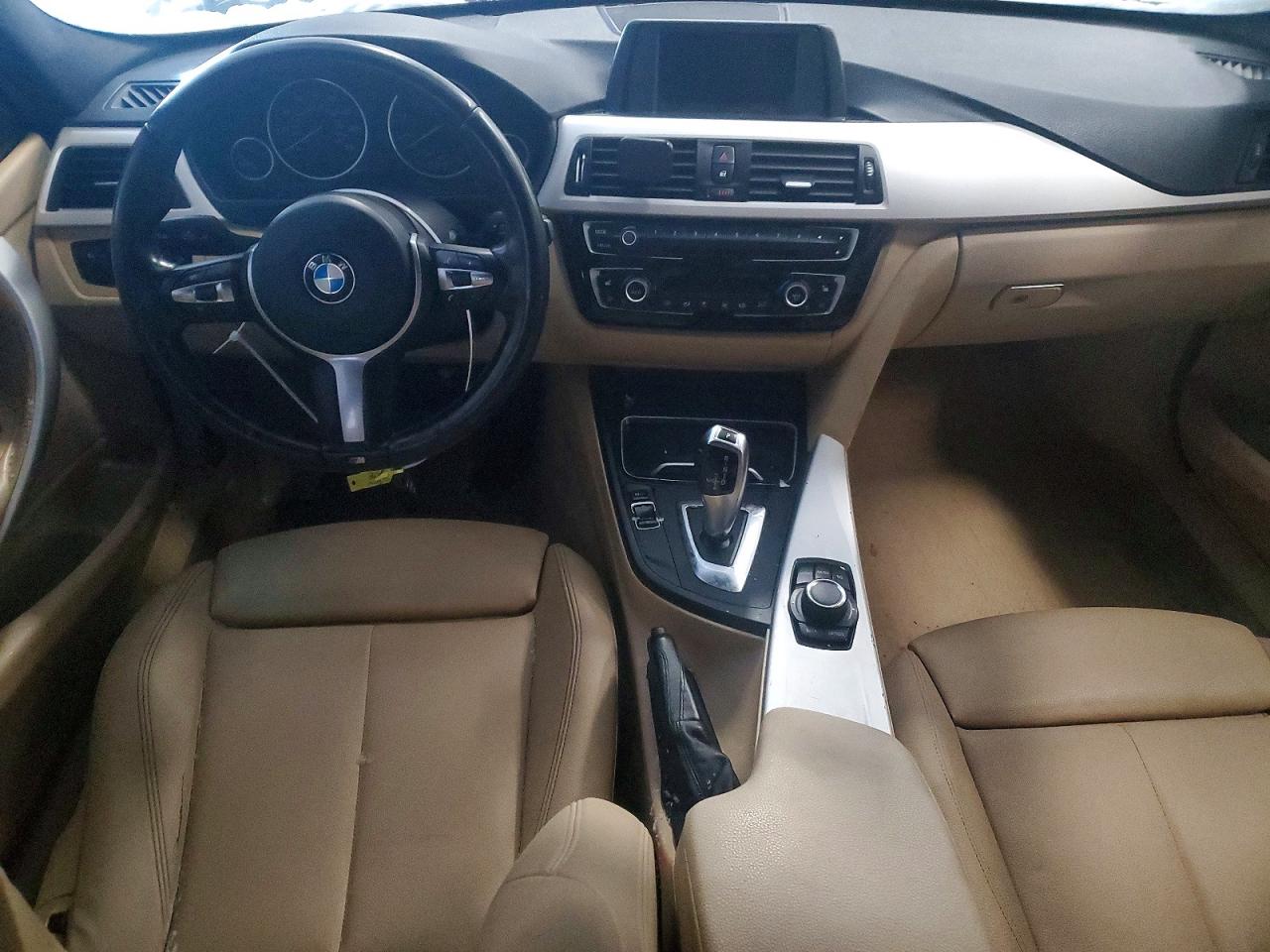 2016 BMW 320 I photo 8