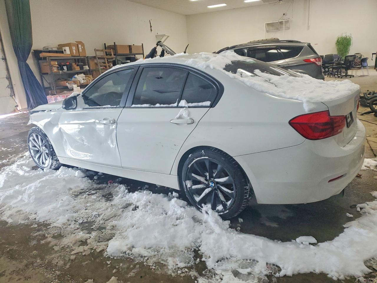 2016 BMW 320 I photo 2
